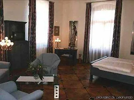 Noel Am Hauptbahnhof فندق دريسدن