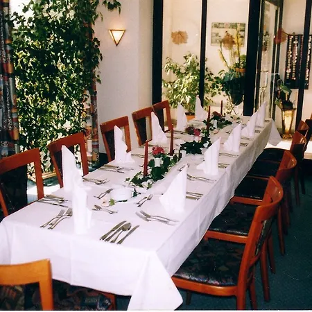 Hotel Noel Am Hauptbahnhof Dresden