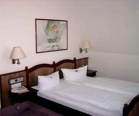 Hotel Noel Am Hauptbahnhof Dresden