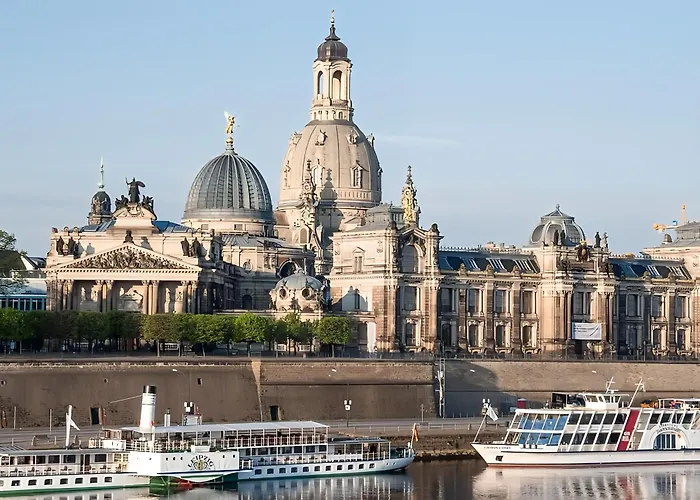 Noel Am Hauptbahnhof Δρέσδη