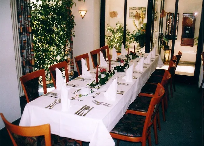 Hotel Noel Am Hauptbahnhof Dresden