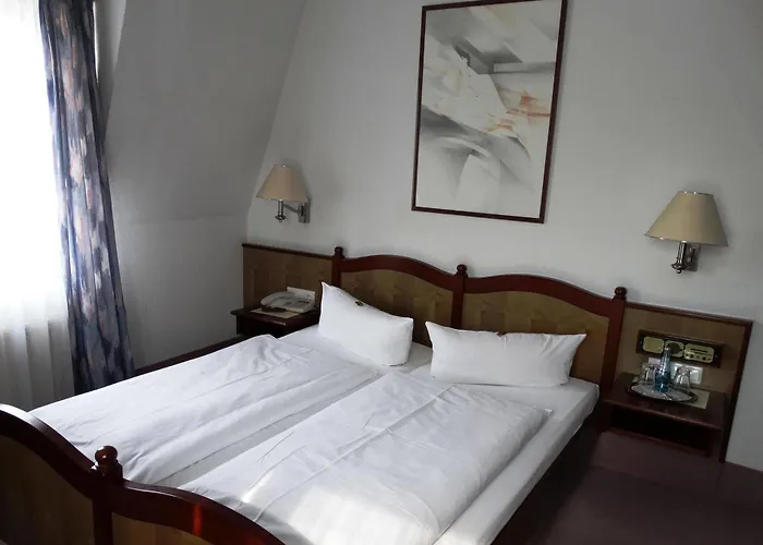 Noel Am Hauptbahnhof Hotel 3*