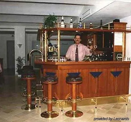 Kipping Am Hauptbahnhof Hotel 3*