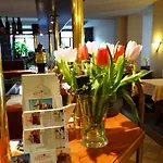 Noel Am Hauptbahnhof Hotel