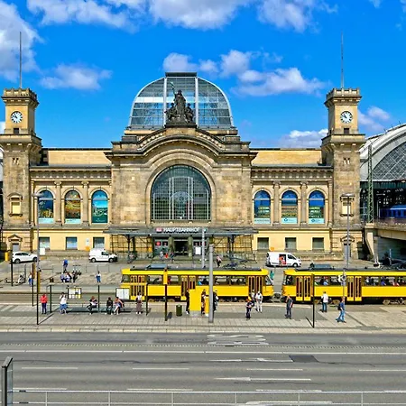 Noel Am Hauptbahnhof Hotel Dresda