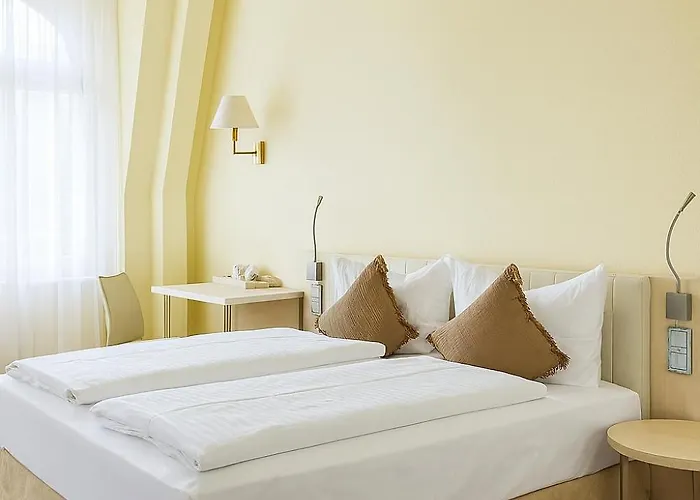 Noel Am Hauptbahnhof Hotel 3*