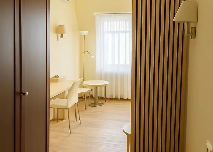 Hotel Noel Am Hauptbahnhof 3*