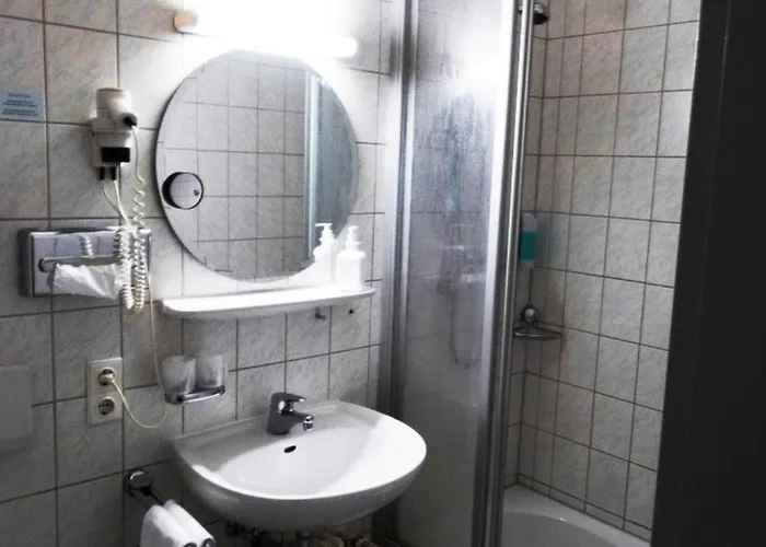 Noel Am Hauptbahnhof Hotel Dresda